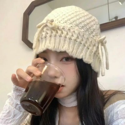 提剑映桃花